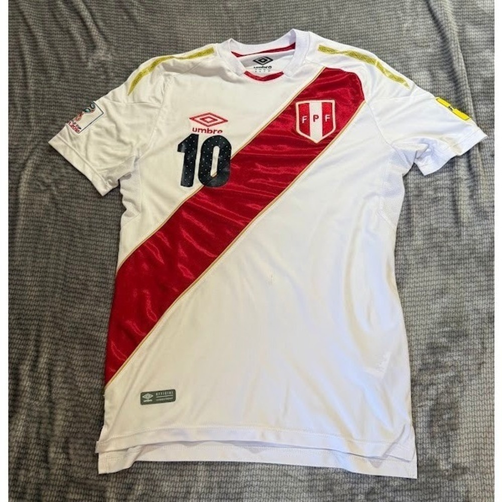 Umbro Peru National Team‎ Farfan #10 Soccer Jersey White Red Sash Mens Small